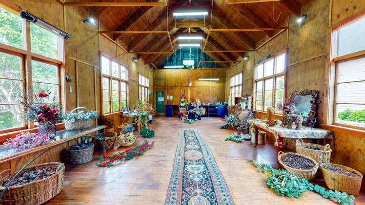 28 and 28A Devine Road Tamahere_10