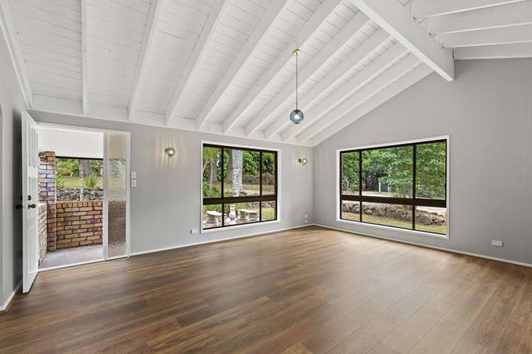 9-11 Manika Court Tamborine Mountain_9