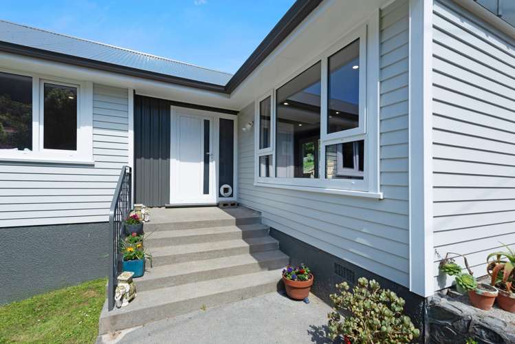 131 Parkvale Road Karori_2