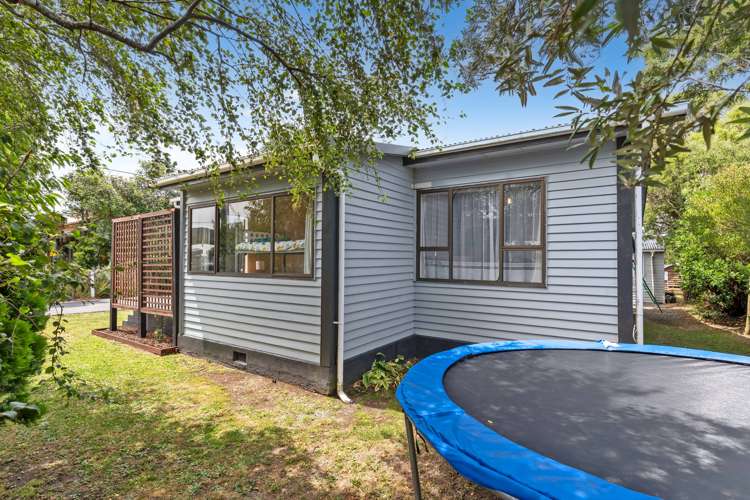 21A Lyon St Featherston_1