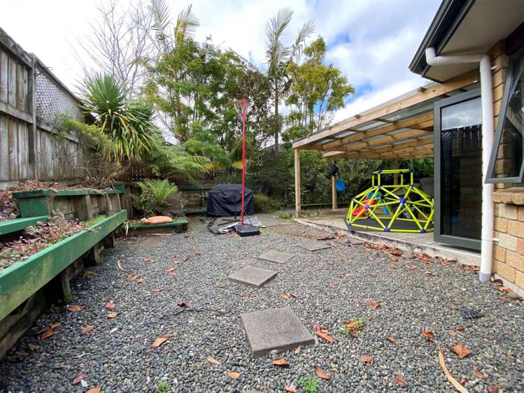 21 Les Fisher Place Pukekohe_14