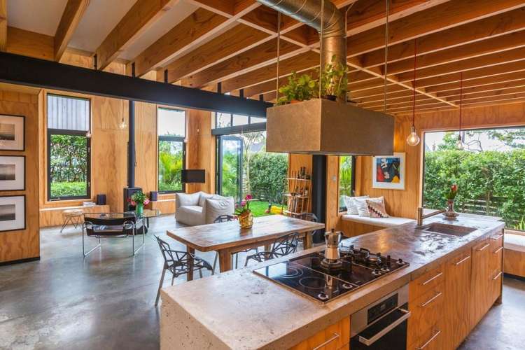 21a Old Lake Road Narrow Neck_4