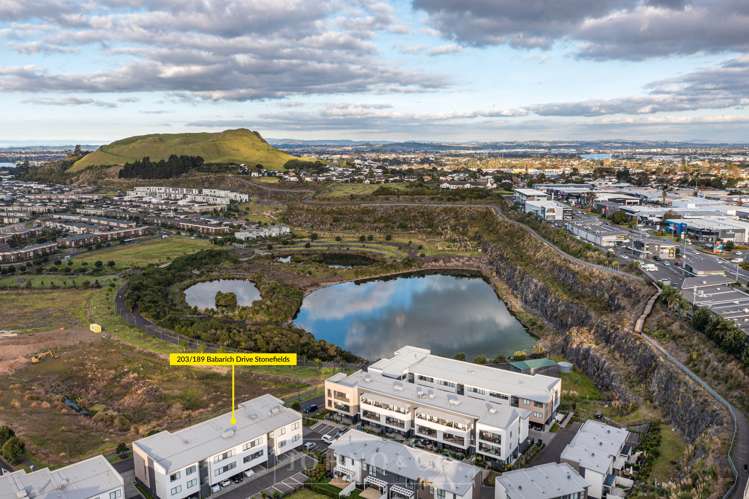 203/189 Barbarich Drive Stonefields_11