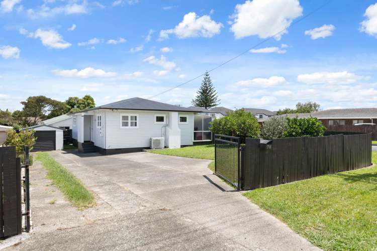 1/76 Grove Road Papakura_0