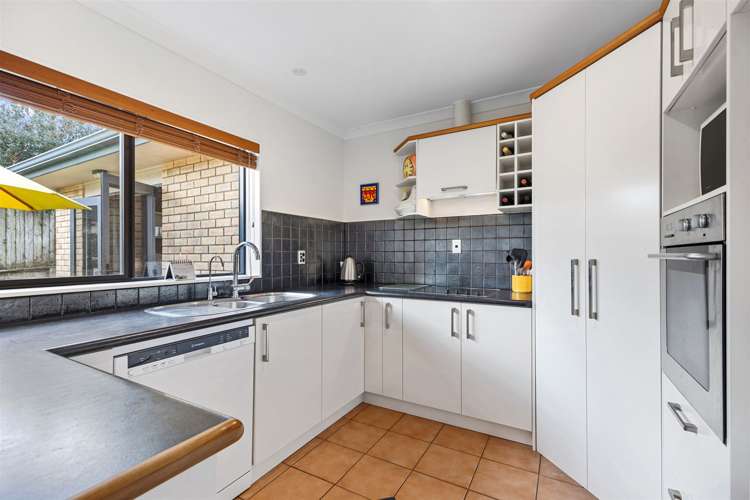 10 Brackenburn Drive Ohauiti_7