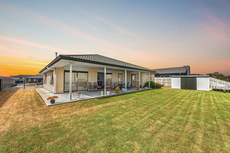 33 Magnolia Crescent Tawhero_16