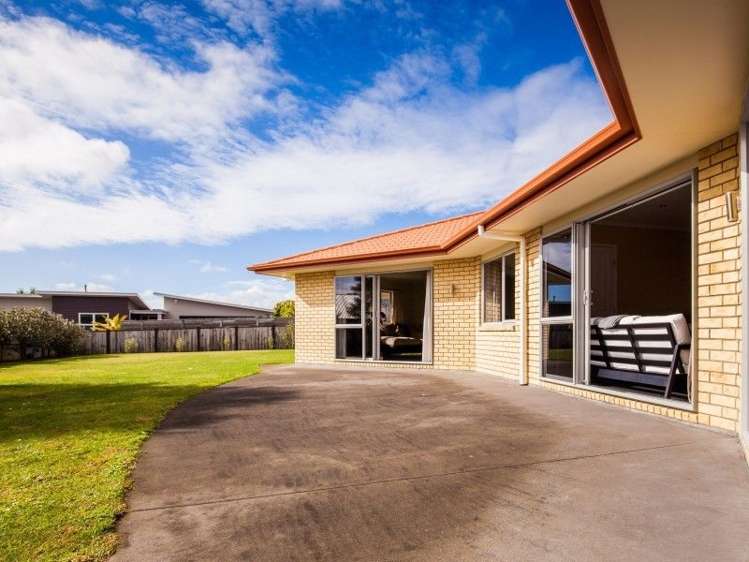 25 Montrose Place Highlands Park_30