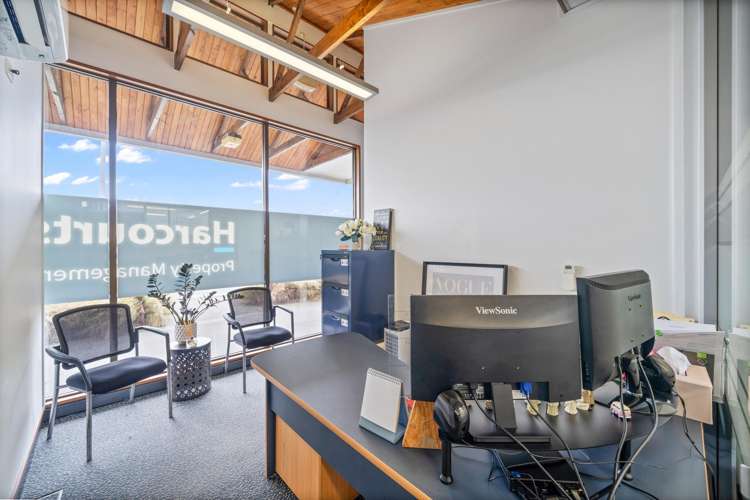 64-66 Windsor Street Windsor_11