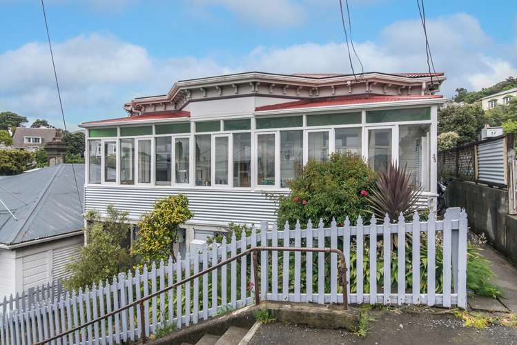 35 Hankey Street Mount Cook_0