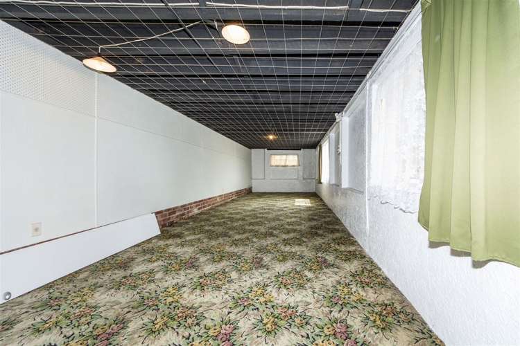 5 Wakeling Avenue Te Atatu South_22