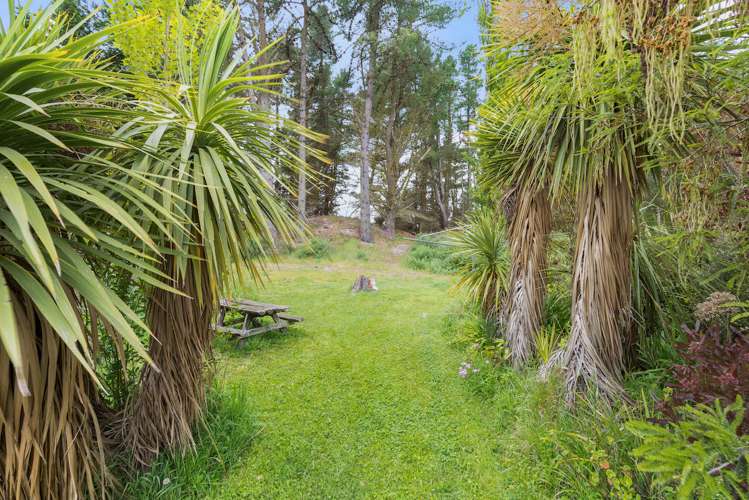 165 Kings Road Leithfield_19