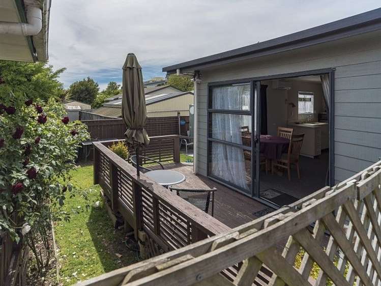 2/81 Tipahi Street Nelson South_2