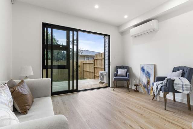 4/2 Kereru Street Henderson_1