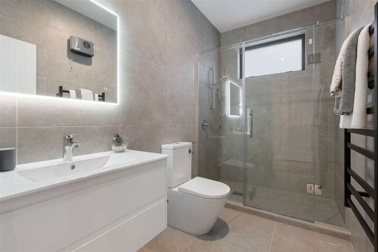 28 Longshore Drive Long Bay_19