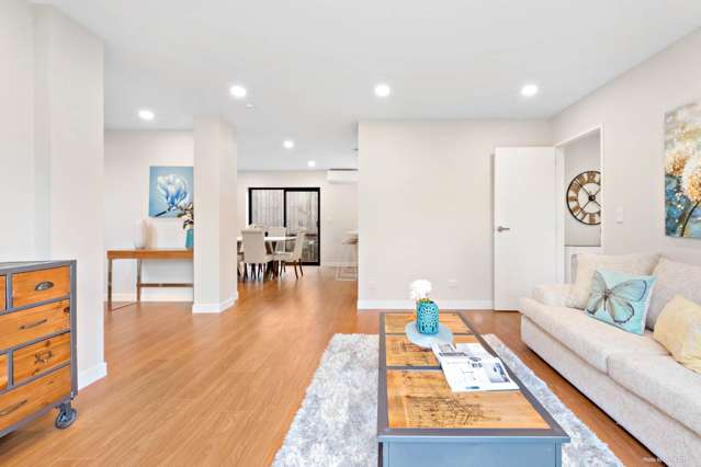 7 Han Court Glen Eden_4