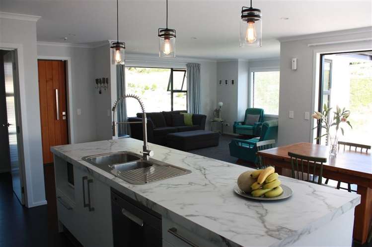 1 Devenish Place Atawhai_8