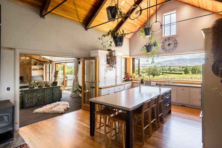 141 Lower Manorburn Dam Alexandra_3