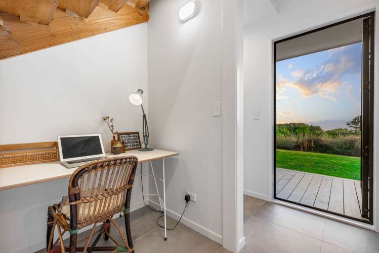 95 Waitea Road Muriwai_18