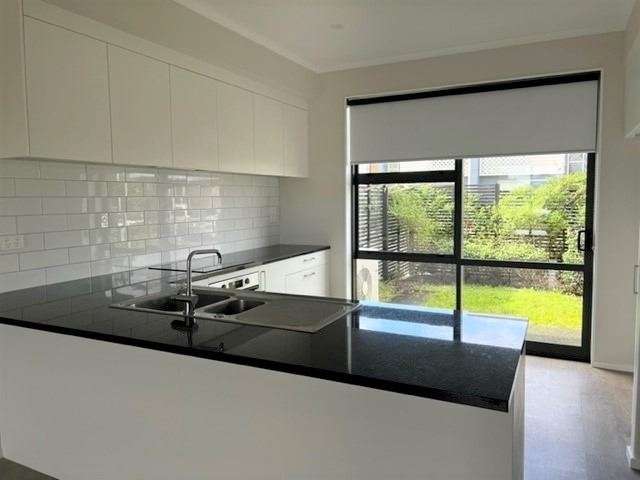 1 Spotted Dove Road Hobsonville_2