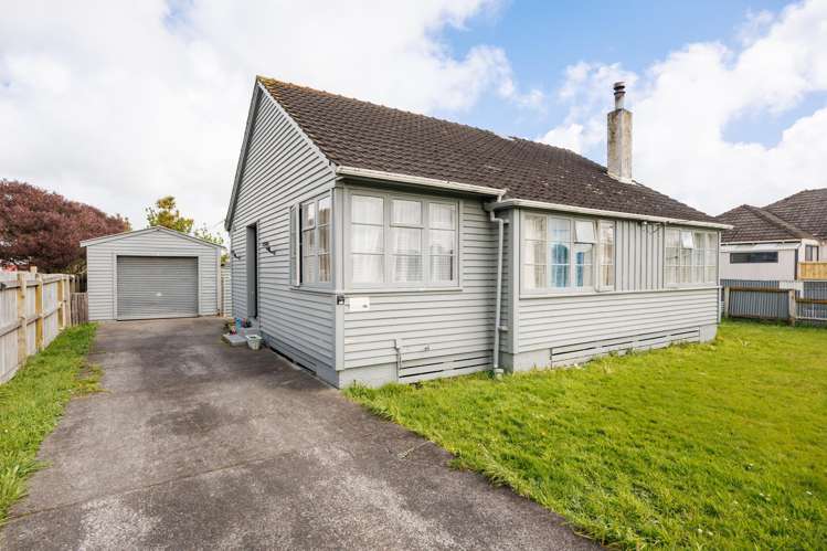 6 Lambert Street Marton_10