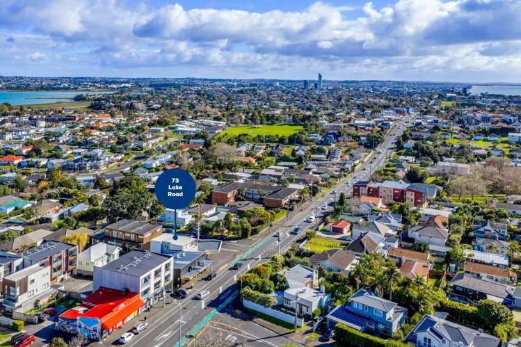73 Lake Road Devonport_10