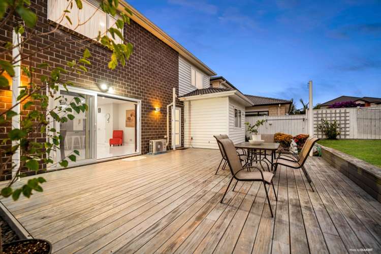 19 Castlebane Drive Flat Bush_8