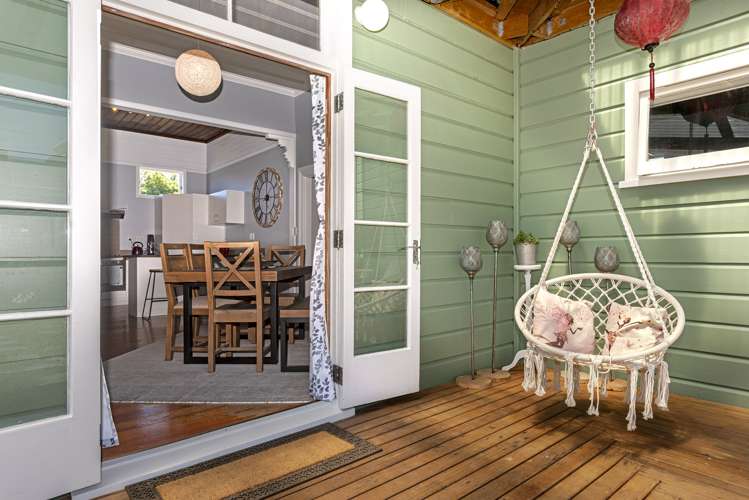 34 De Lautour Road Inner Kaiti_16