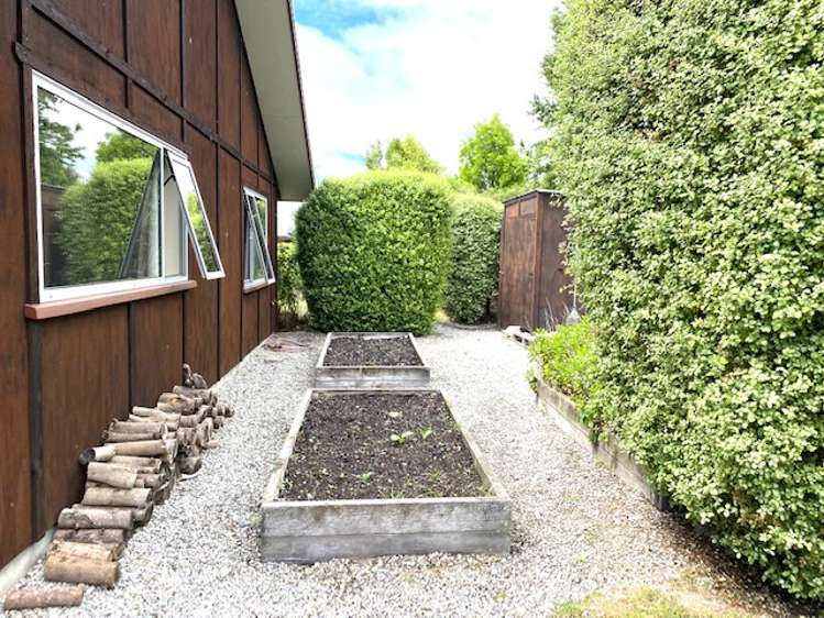 35 Hewson Crescent Lake Hawea_12