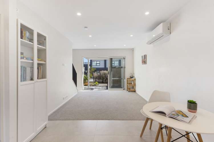 28 Brookview Drive Flat Bush_11