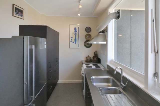 13C/186 The Terrace 2185_3