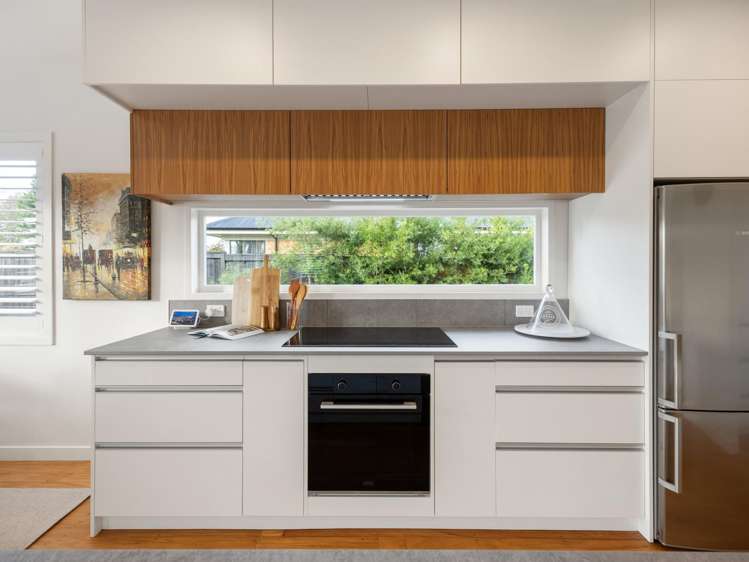 120 Brookfield Street Hamilton East_3