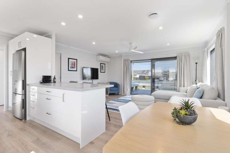 13 Esther Street_4