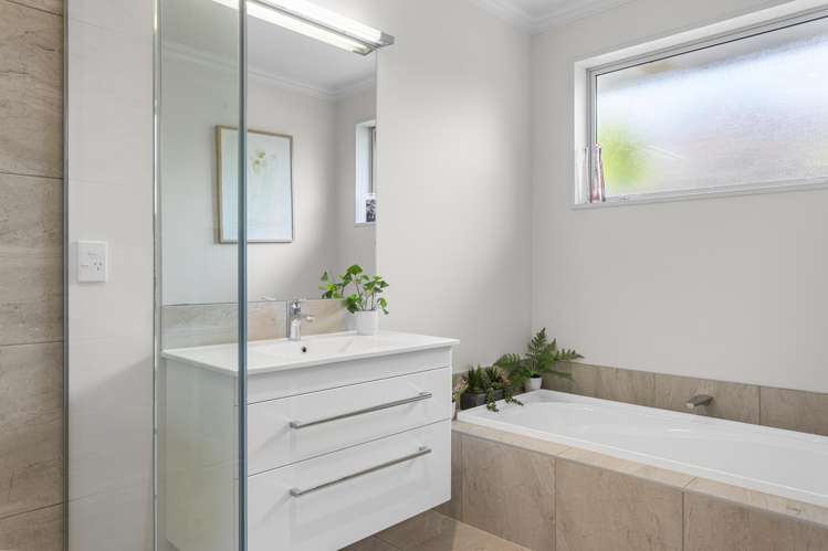 7 Serama Place Burwood_9