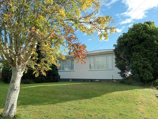 3 Bedroom + Office + Sunroom = Potential