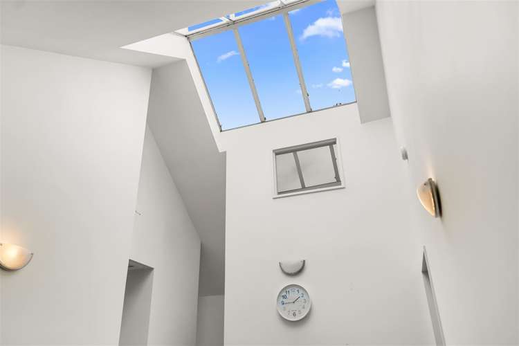 2/32 Winchester Street Merivale_22