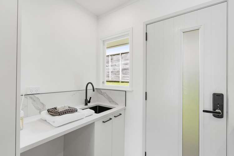 1/7 Dakota Avenue Beach Haven_10