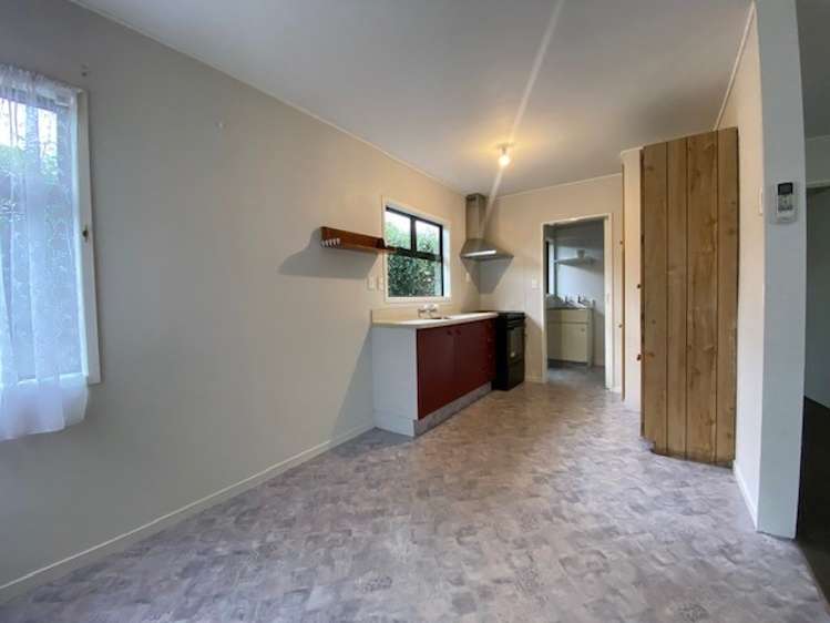 42A Townshend Crescent 10781_5