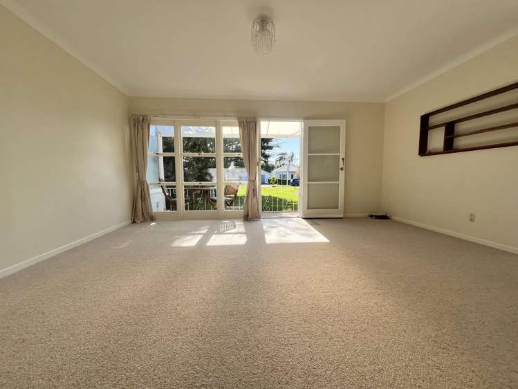 4/11 Kings Rd Panmure_9