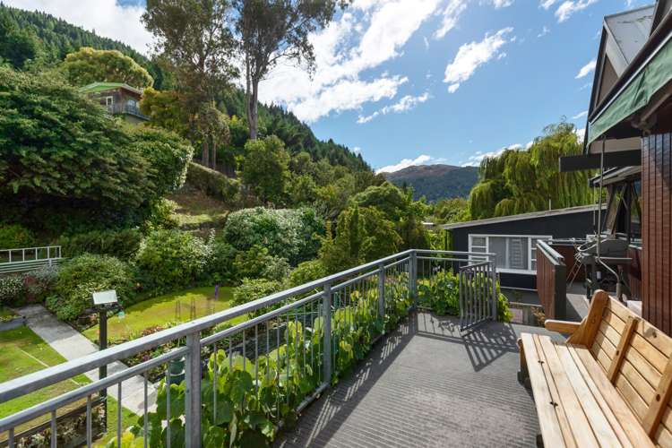 77 Thompson Street Queenstown_21