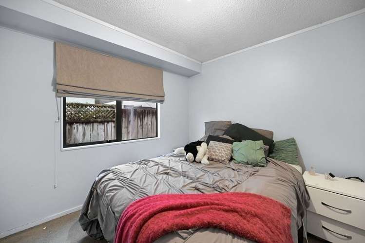 60 Bouverie Crescent 2743_7