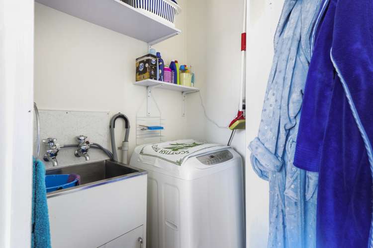 5/53 Albert Street Hamilton East_10