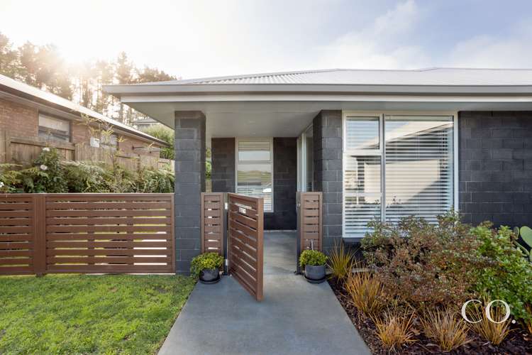 284 Ballintoy Park Drive Welcome Bay_33