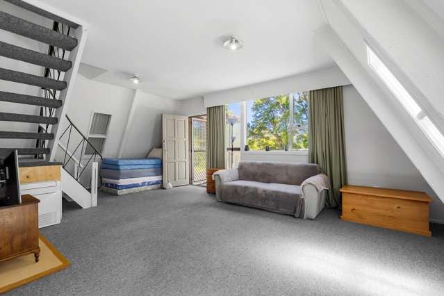 207 Te Rangitautahanga Road Turangi_1