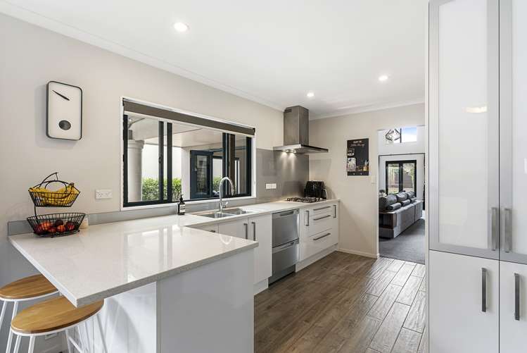 14 Cellarmans Street Te Atatu Peninsula_6