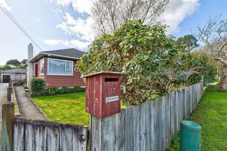 17 Mclellan Street Tawa_16