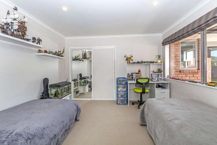 7 Tatahi Street Parklands_9