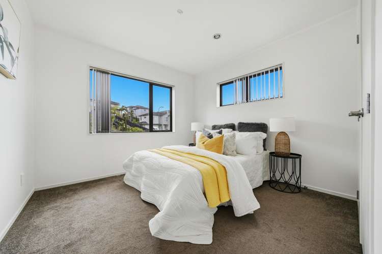 8 San Casello Rise Henderson_9