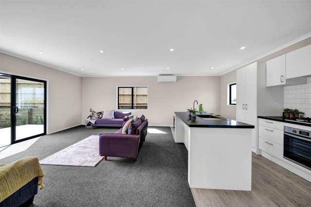 5 Hinz Lane 10825_3