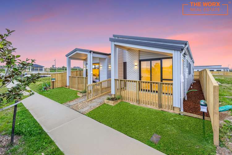 6 and 8 Ihi Place Karaka_15