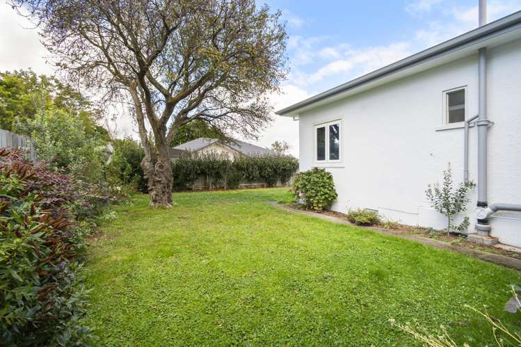 9 Wellington Street Feilding_16